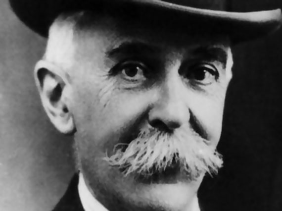 Pierre De Coubertin